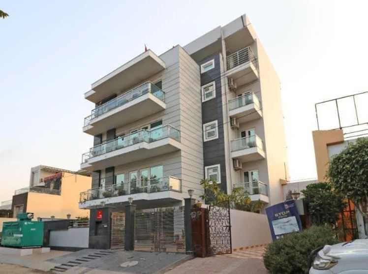 Hotel O V R Residency Near Sri Amruth Chithra Mandira Bangalore Luaran gambar