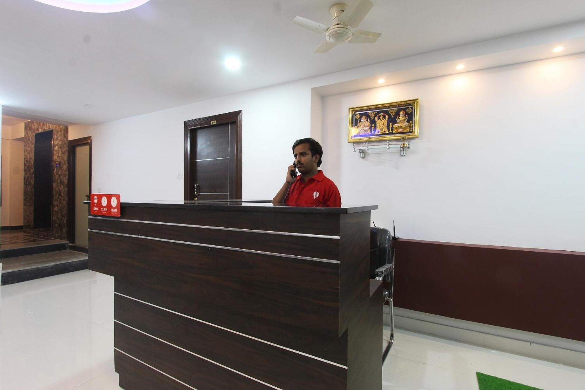Hotel O V R Residency Near Sri Amruth Chithra Mandira Bangalore Luaran gambar
